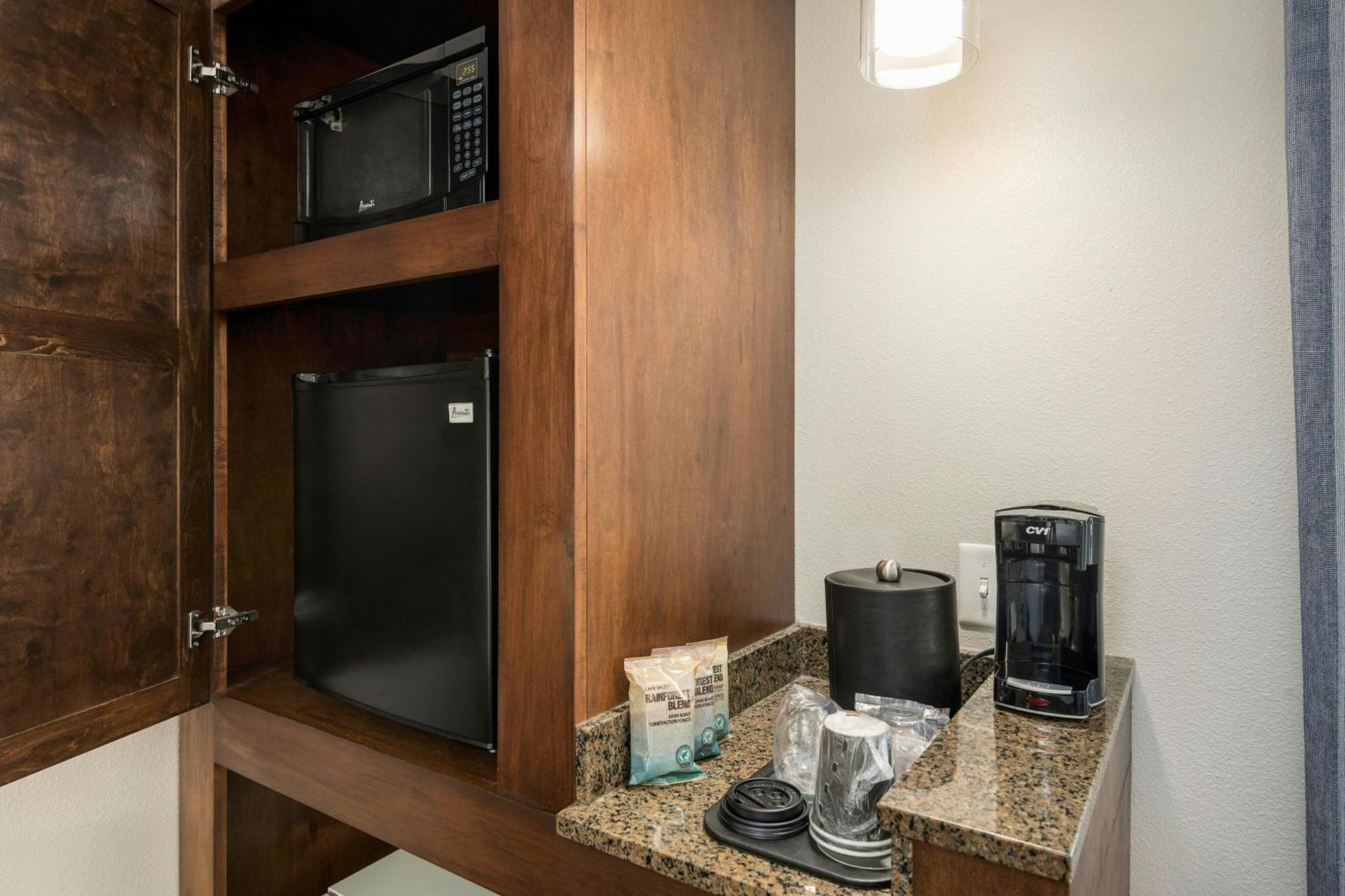 Courtyard By Marriott Abilene Northeast Hotel Екстериор снимка